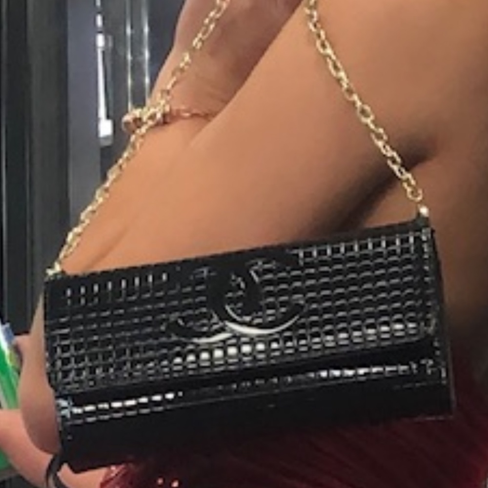 CHANEL HANDBAG